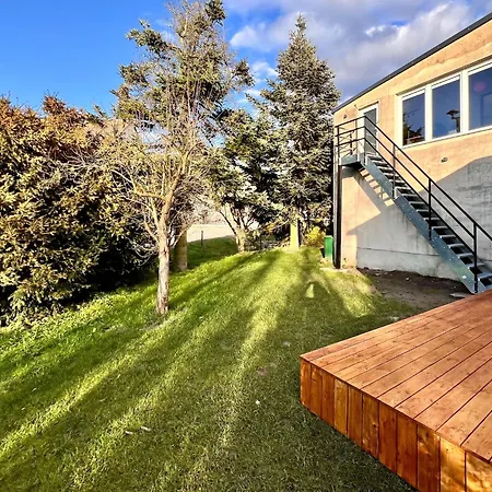 Mit Schoener Terrasse In Bad Lausick