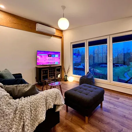 Mit Schoener Terrasse In Bad Lausick