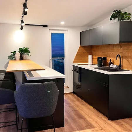 Апартаменты Mit Schoener Terrasse In Bad Lausick Бад-Лаузик