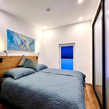 Mit Schoener Terrasse In Bad Lausick Апартаменты Бад-Лаузик