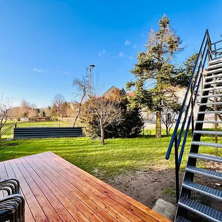 Mit Schoener Terrasse In Bad Lausick *