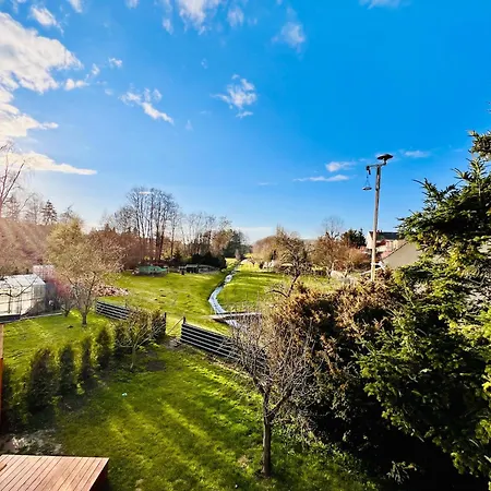 Апартаменты Mit Schoener Terrasse In Bad Lausick Бад-Лаузик