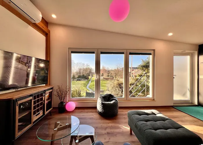 Mit Schoener Terrasse In Bad Lausick