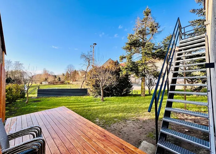 Mit Schoener Terrasse In Bad Lausick *